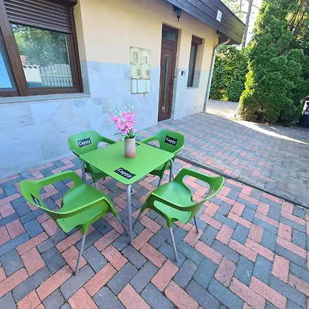 Apartment Tom Apartmans *